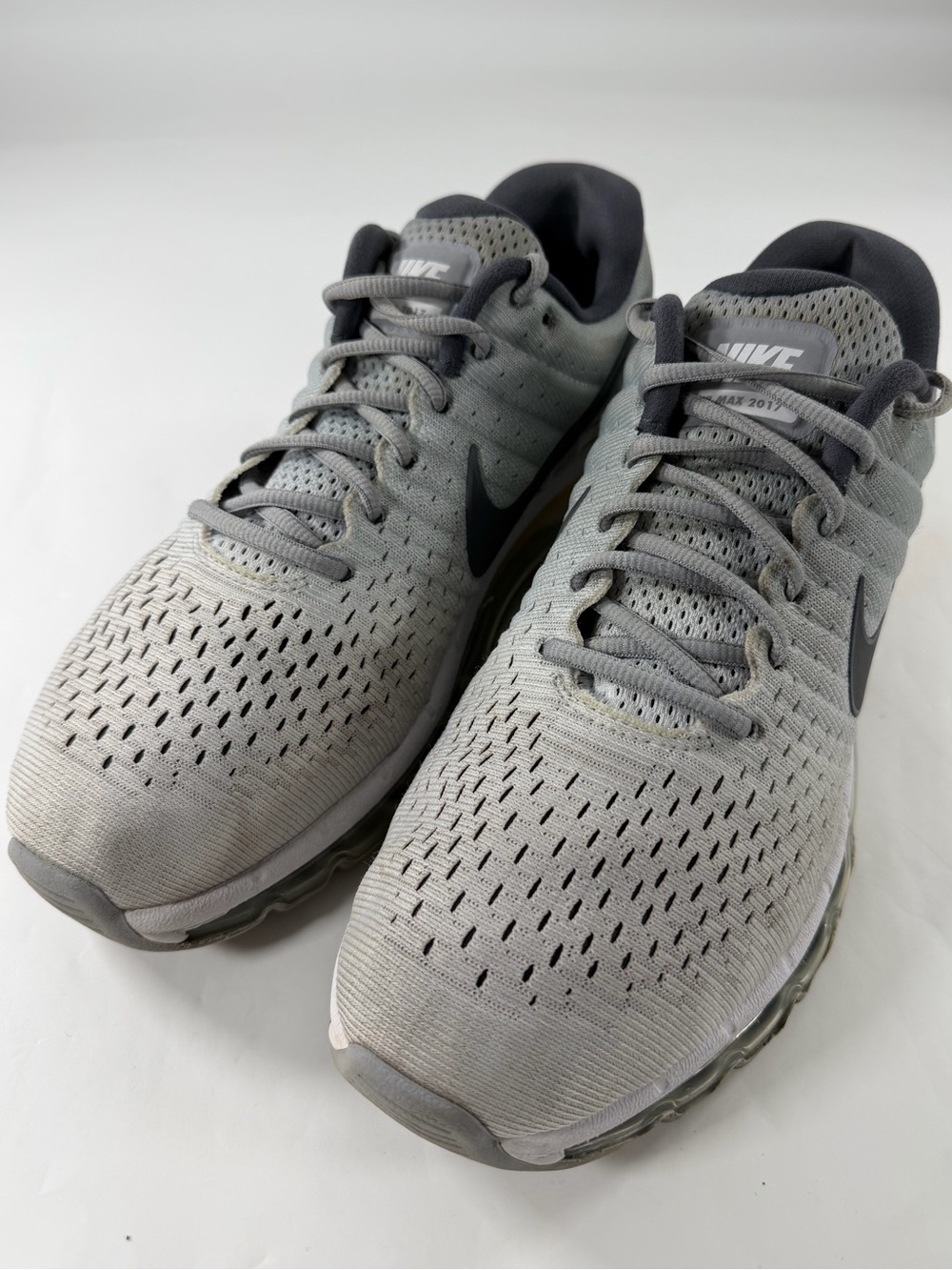 Nike Air Max 2017 Wolf Grey Black Athletic Running Shoes Mens 11.5 849559-101